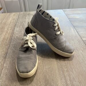 TOMS Women’s Bota Casual Lace-Up Shoes